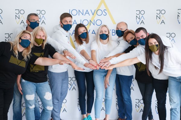 Savivaldybė atnaujino interneto svetainę, knygynas prekiaus Jonavos atributais