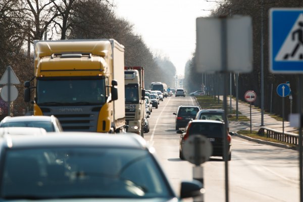 Seimo narys E. Sabutis ragina Vyriausybę skirti finansavimą Jonavos aplinkkeliui
