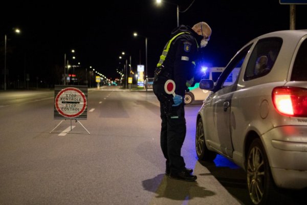 Ministrė ir policijos komisaras paaiškino judėjimo ribojimus ir jų kontrolę