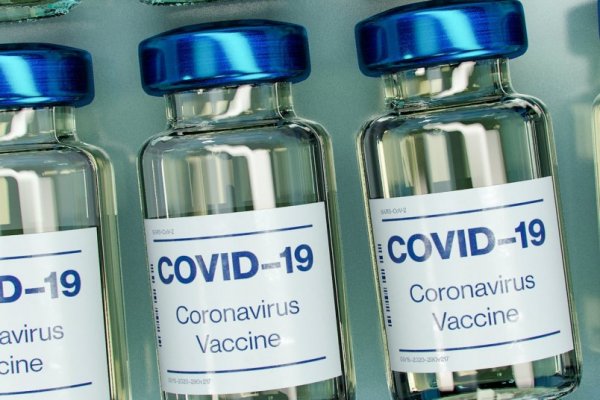 Senjorai kviečiami registruotis skiepijimui nuo COVID-19