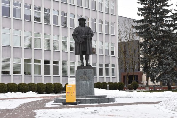 Jonavos moksleiviai apdovanoti už laiškus A. Kulviečiui