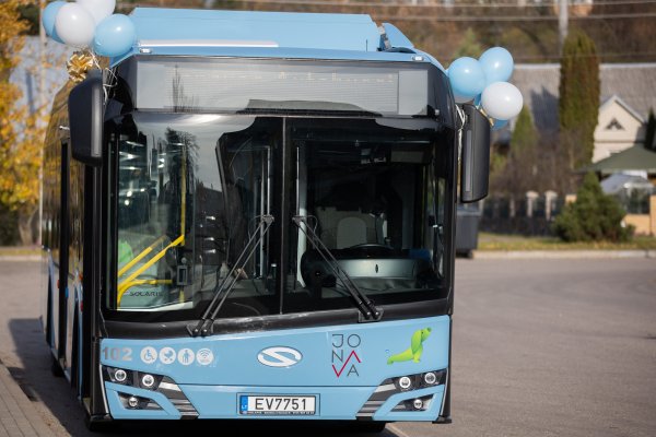 Jonavoje keleivius veš daugiau elektrobusų