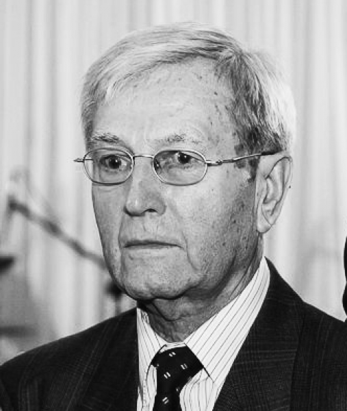 Netekome pirmojo rajono savivaldybės valdytojo Vincento Pranevičiaus