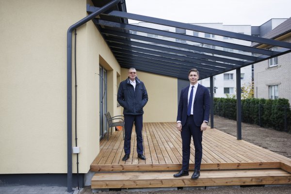 Panerių gatvėje baigiami statyti bendruomeniniai vaikų globos namai