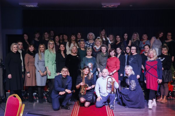 Jonavoje vyko finalinis projekto „Padovanok suknelę“ renginys