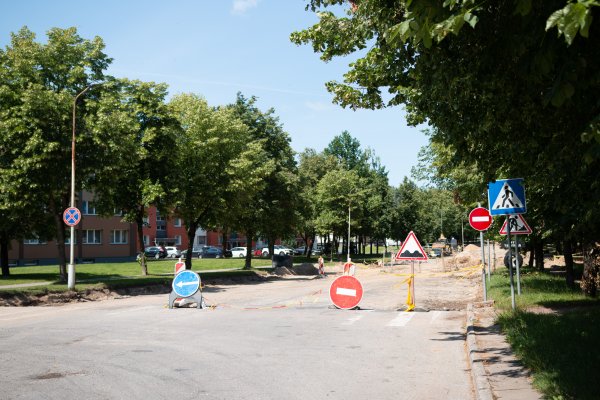 Bus tęsiami Lietavos gatvės tvarkymo darbai