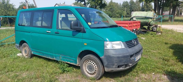 Viešo aukciono būdu parduodamas VW TRANSPORTER valstybinis Nr. GNF622 (PARDUOTA)
