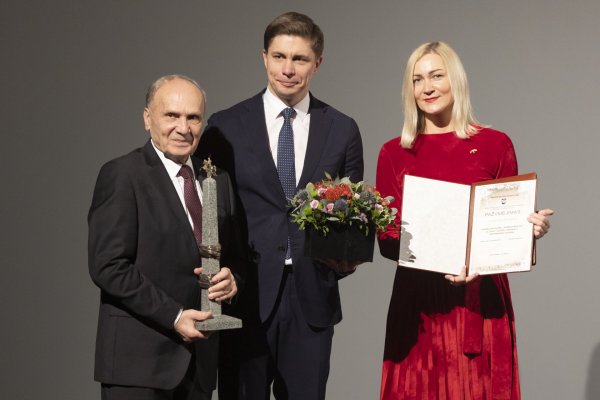 Kviečiame teikti kandidatus „Nepriklausomybės stelos“ apdovanojimui