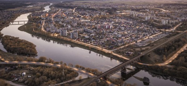 Vandens lygis Neryje pakilęs, elkitės atsakingai