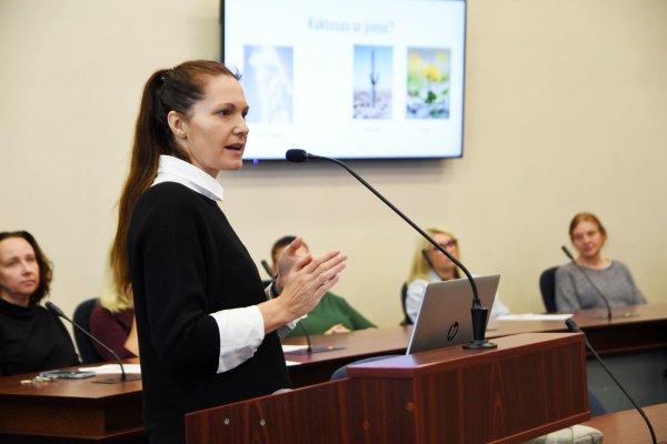 Savivaldybėje vyko renginiai darbuotojų psichologinei sveikatai gerinti
