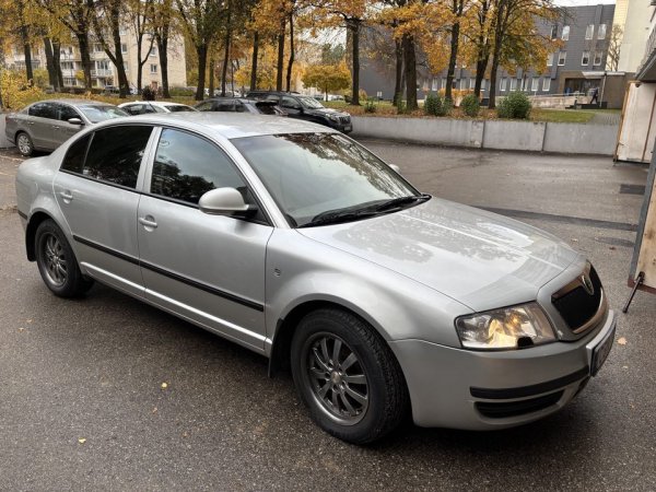PAKARTOTINIS Automobilio ŠKODA SUPERB pardavimas viešo aukciono būdu