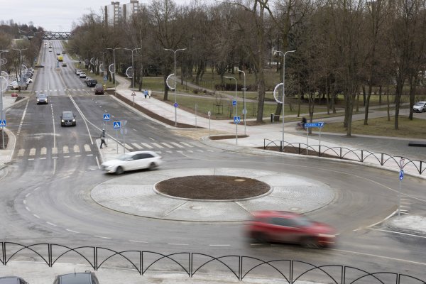 Atidaryta nauja žiedinė sankryža Jonavos centre