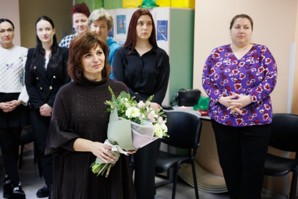 Už nuopelnus Lietuvai Prezidento apdovanotai V. Demidenko – ir rajono vadovų sveikinimai