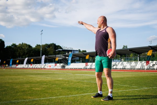 Lengvosios atletikos varžybose „Jonavos mero taurė“ – ir rekordiniai pasiekimai 