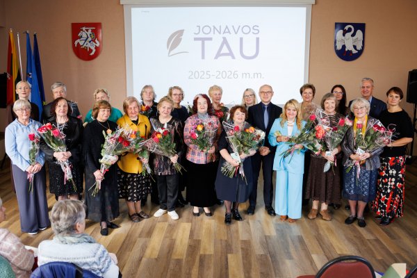 Naujus mokslo metus pasitiko Jonavos Trečiojo amžiaus universiteto bendruomenė