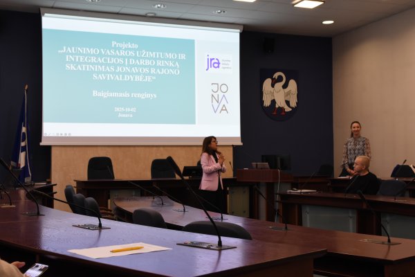 Vasara, atnešusi patirtį: jaunimo įdarbinimo programos rezultatai