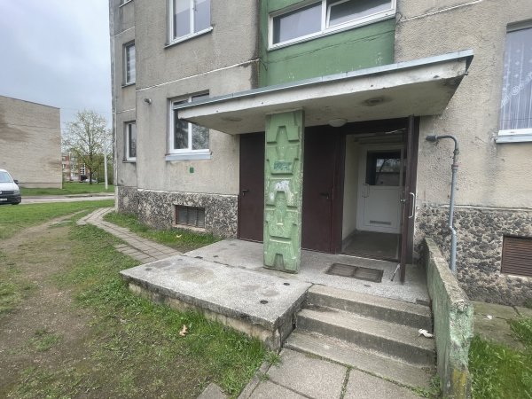 Skelbiamas dviejų kambarių buto pardavimo aukcionas Upninkų kaime