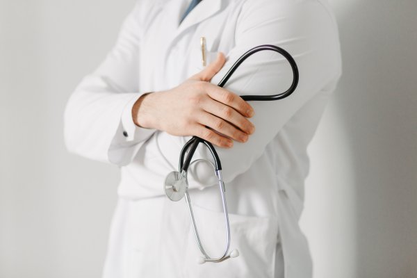 Kviečiame siūlyti Jonavos Metų medicinos darbuotoją