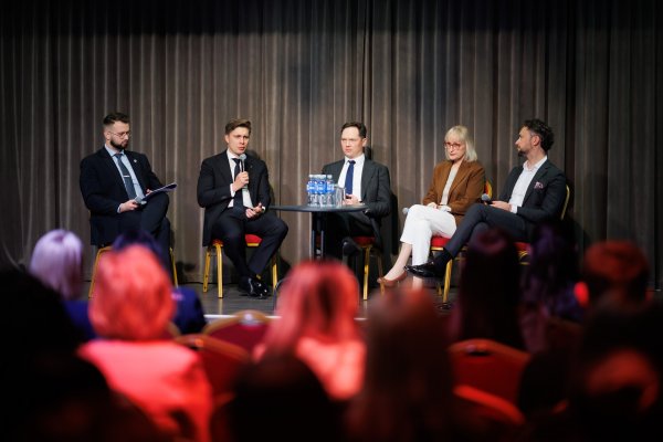 Jonavoje surengtas susitikimas dėl regionų plėtros galimybių